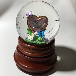 Danbury Mint Granddaughter Love Snow Globe